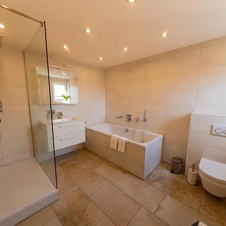 Bonnystay Monument Landshut